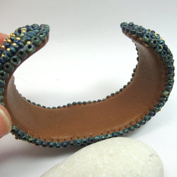 Artisan Bead embroidered cuff bracelet - Picture 13 of 16